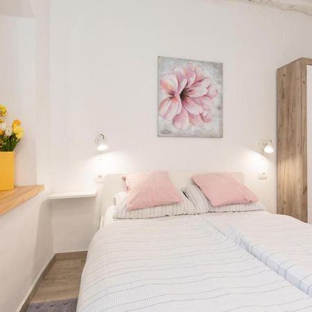 Studio Apartment Sisi Opatija Buitenkant foto